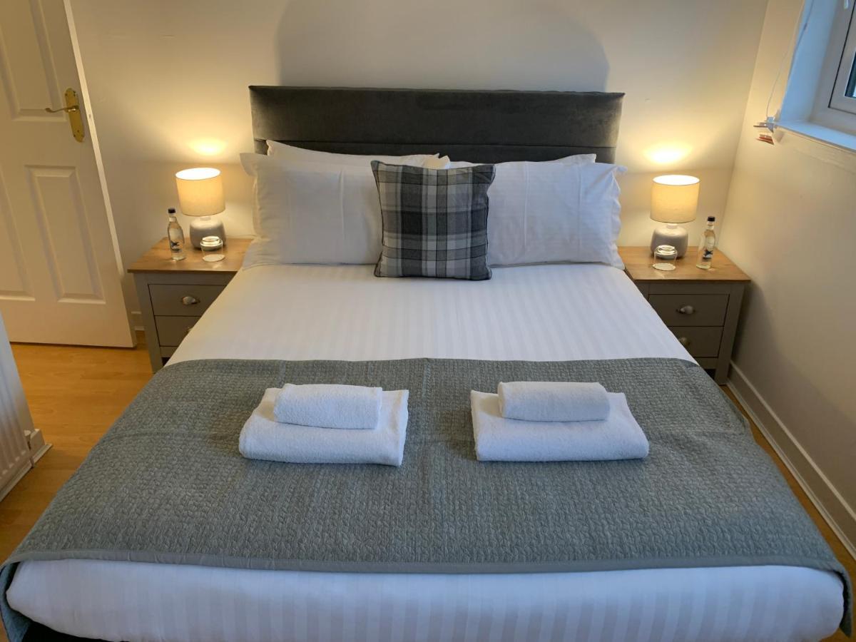 Angus House Villa Perth Luaran gambar